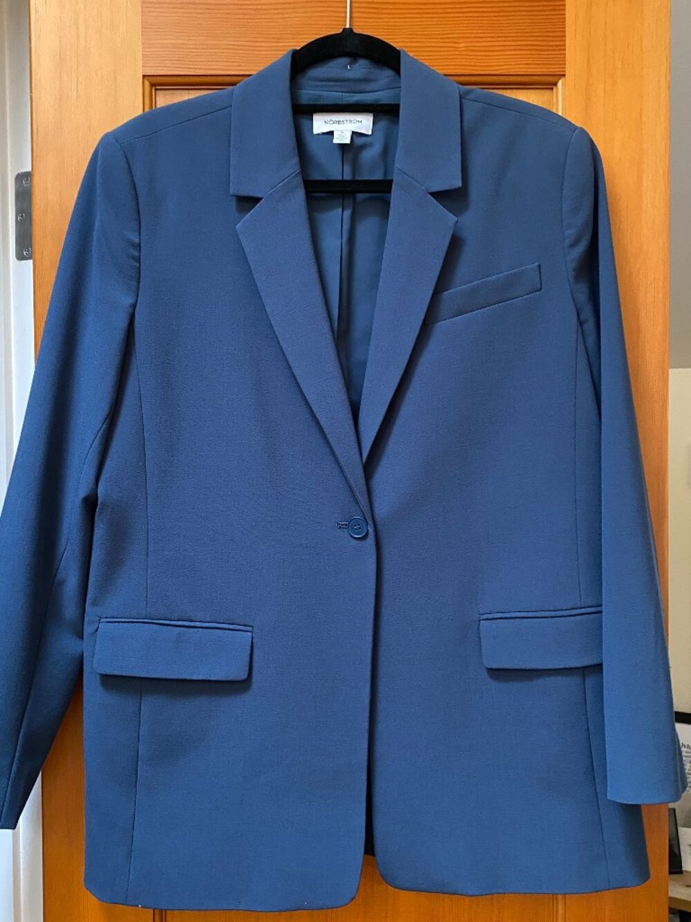 Nordstrom Blue Suit, size medium